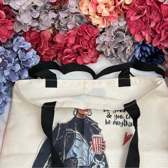 Eco-Friendly High Fashion Strong Woman Folding Tote Bag - Picture 12 of 15